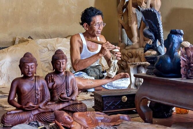 Ubud Art Village Tour: Barong Dance, Silver, Painting,Wood Carving & Batik Collection Image 3