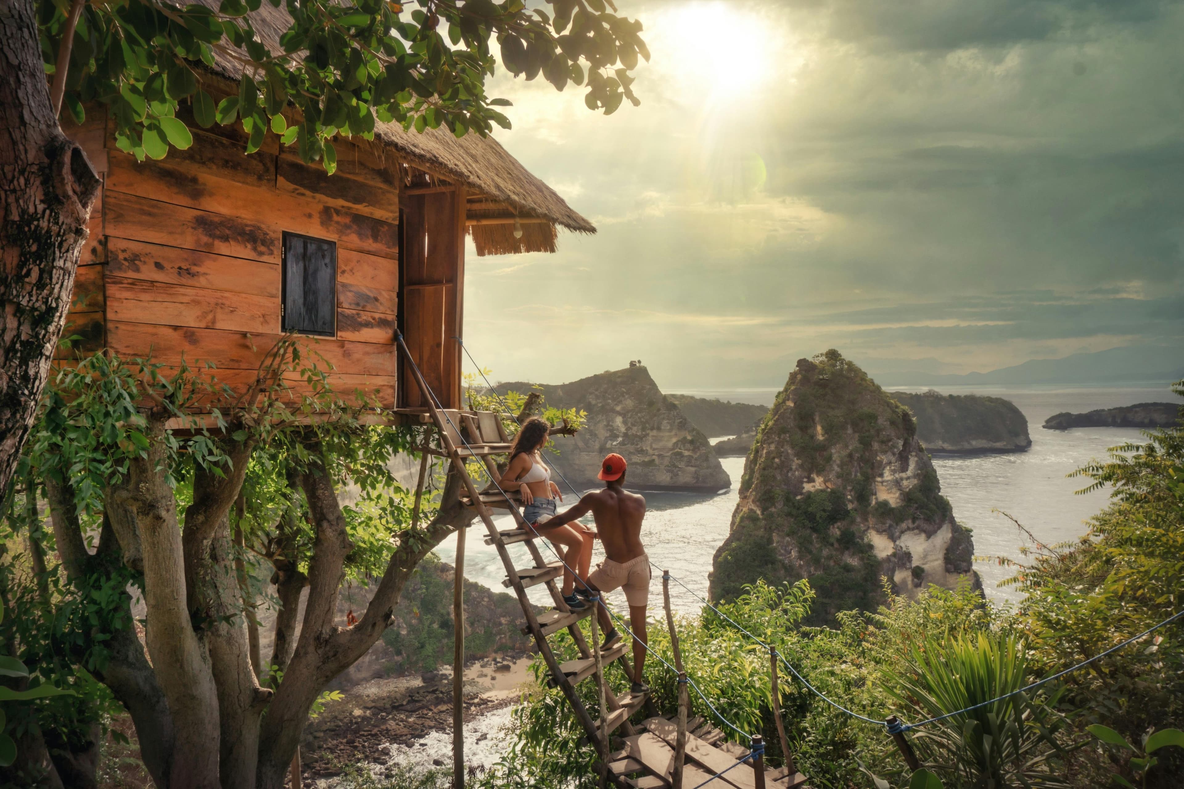East Nusa Penida Tour: Diamond Beach, Atuh & Tree House Image 4