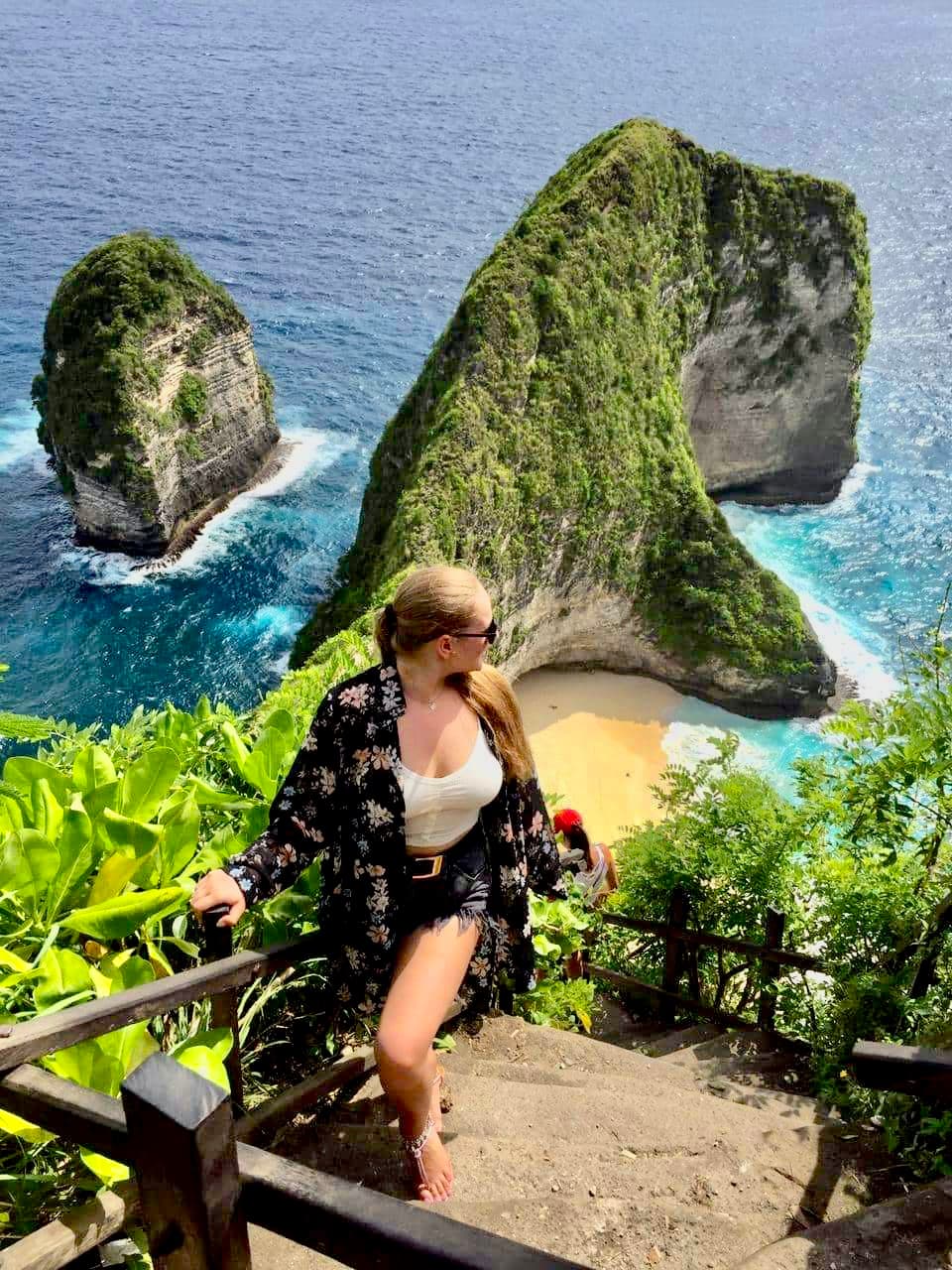 West Nusa Penida Tour: Broken Beach, Angel Billabong, Kelingking Beach & Crystal Bay Lunch Included. Image 4